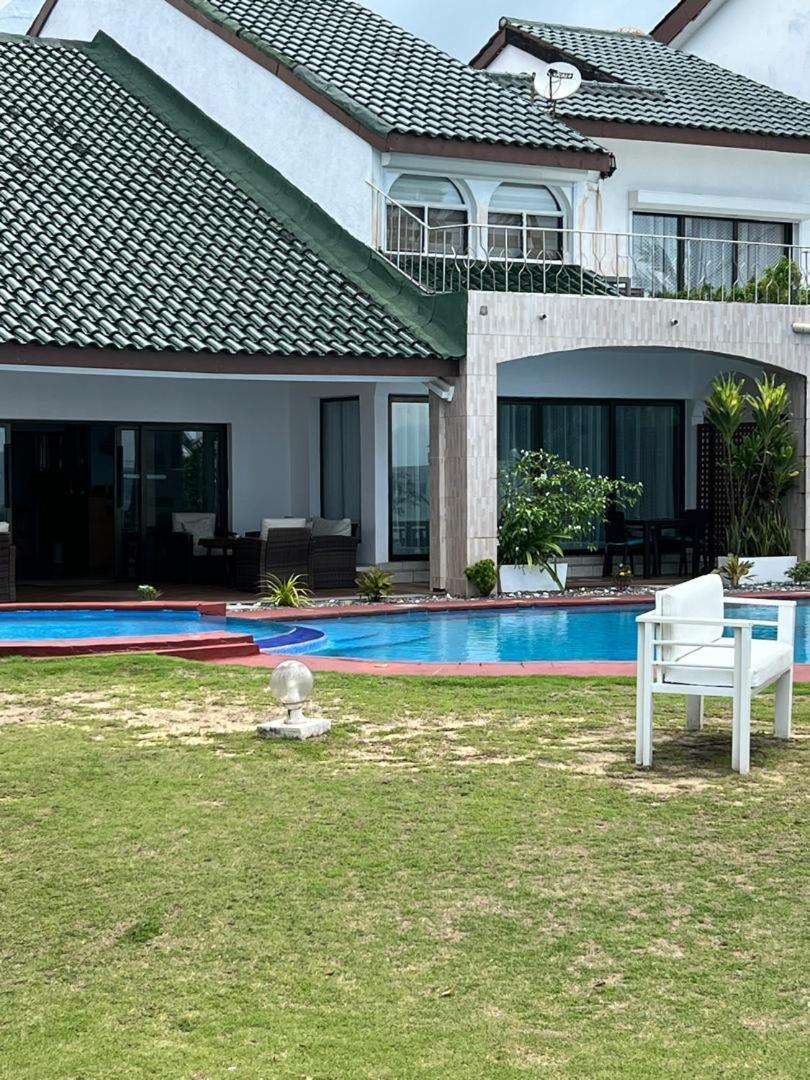 Residence Hoteliere Oceane 利伯维尔 外观 照片