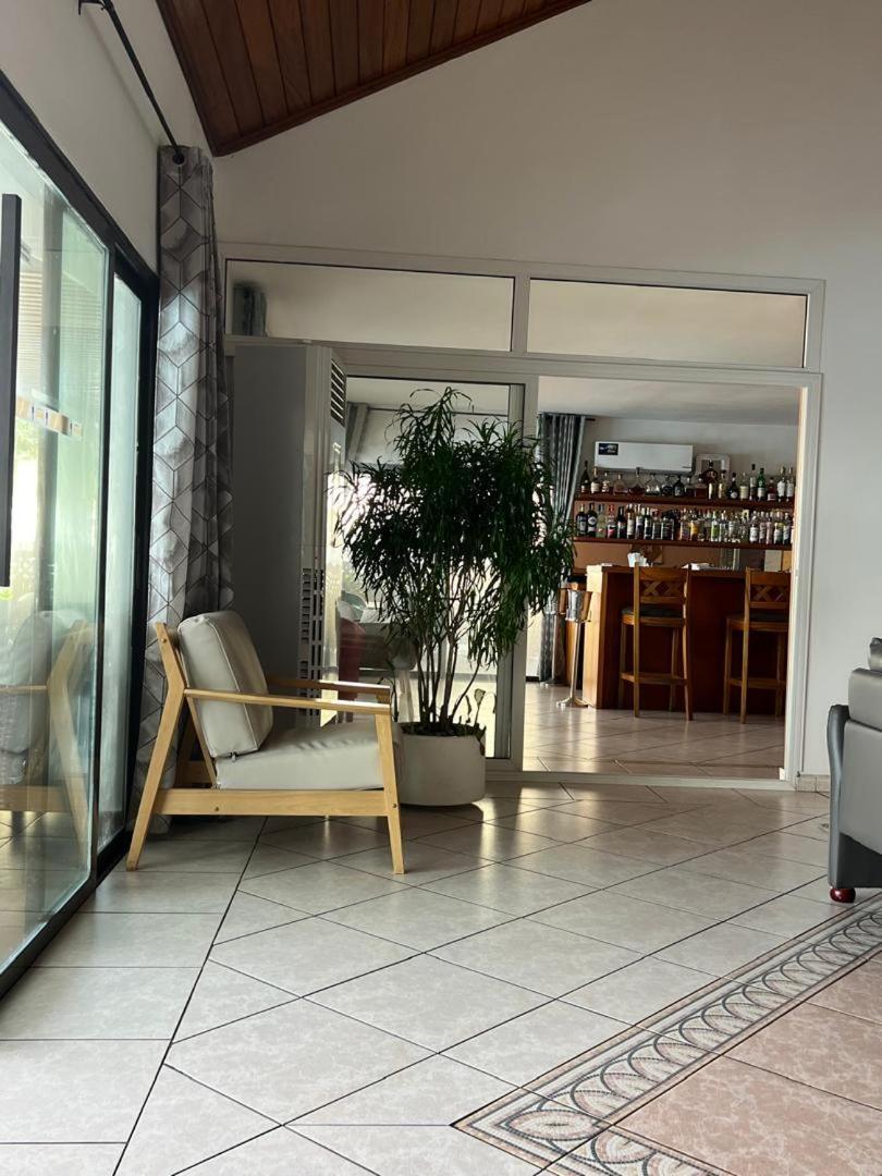 Residence Hoteliere Oceane 利伯维尔 外观 照片