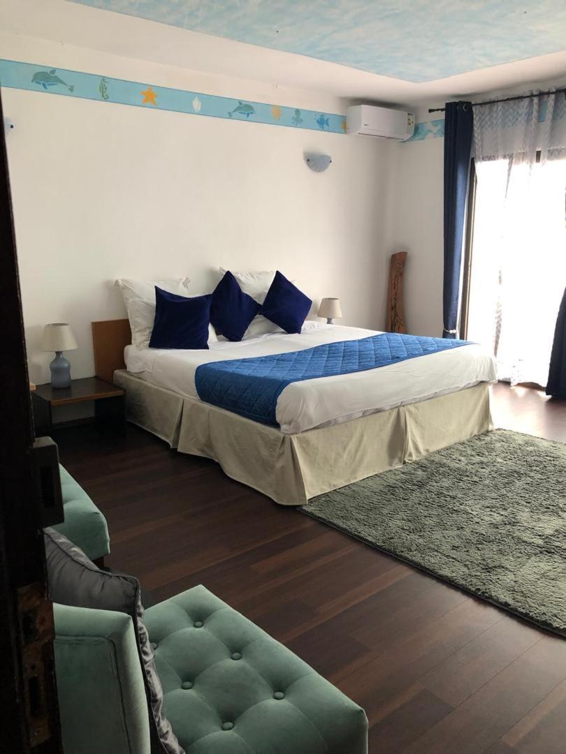 Residence Hoteliere Oceane 利伯维尔 外观 照片