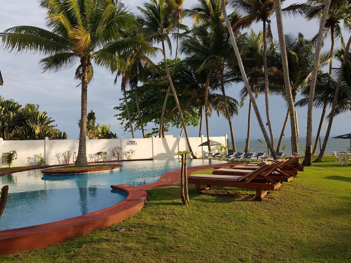 Residence Hoteliere Oceane 利伯维尔 外观 照片